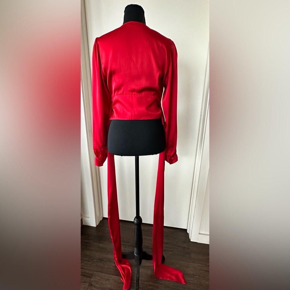Marissa Webb x RTR Tie Waist Satin Top in Red. Size 2 - Picture 6 of 14